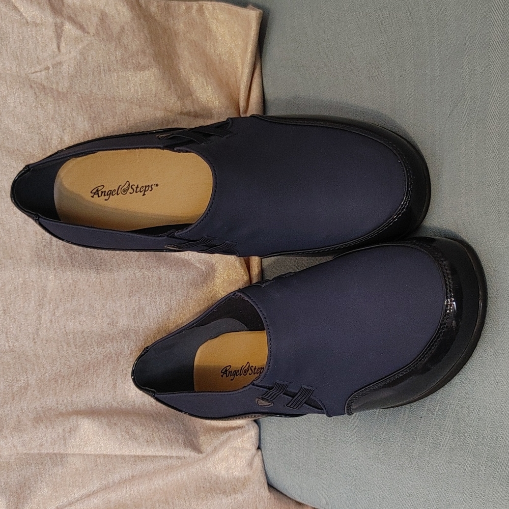 😇 Angel Steps Shoes